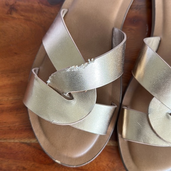 Sandals - Picture 3 of 4